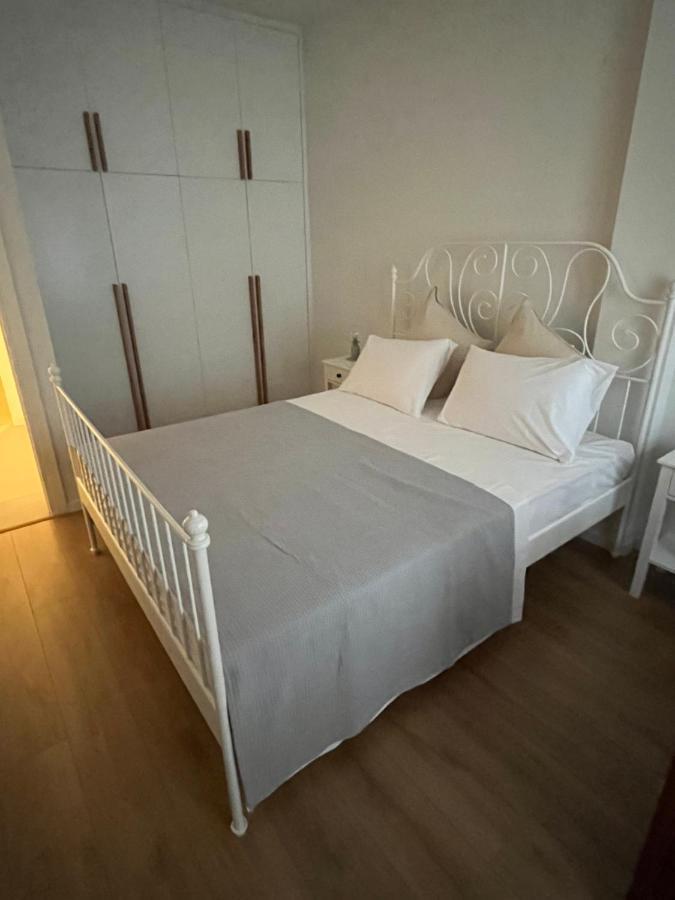 Fofi'S City Center Apartment Kavala Eksteriør billede