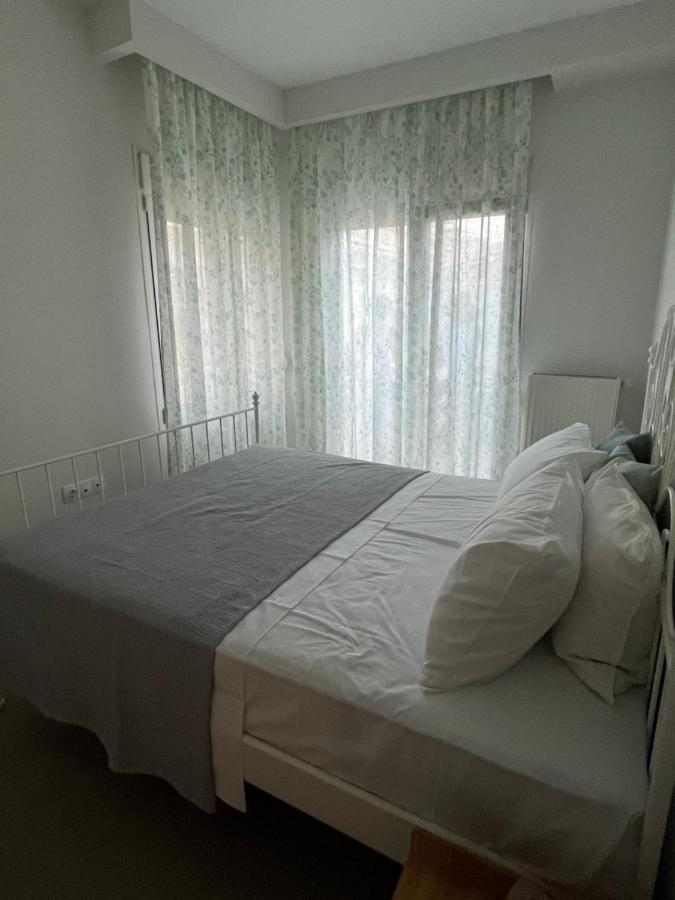 Fofi'S City Center Apartment Kavala Eksteriør billede