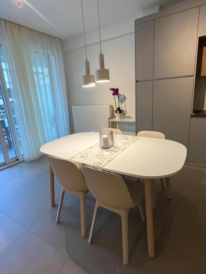 Fofi'S City Center Apartment Kavala Eksteriør billede
